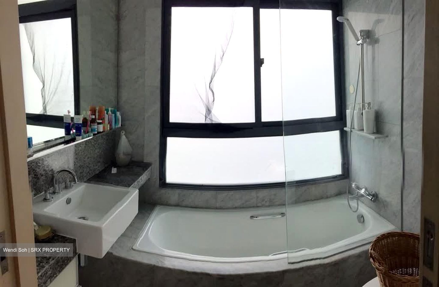 RiverGate (D9), Apartment #566974511